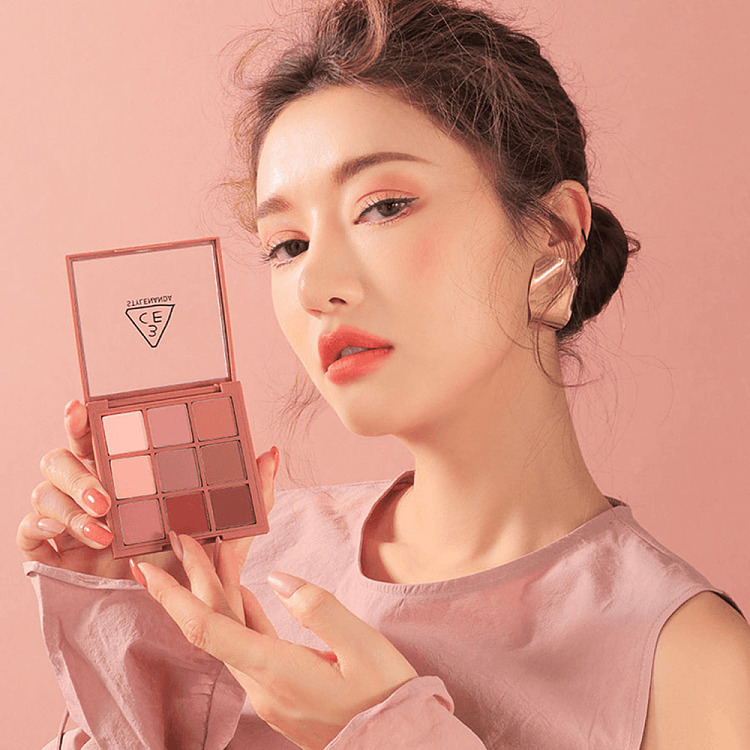 3ce-eyeshadow-palette-drybouquet-85g-3