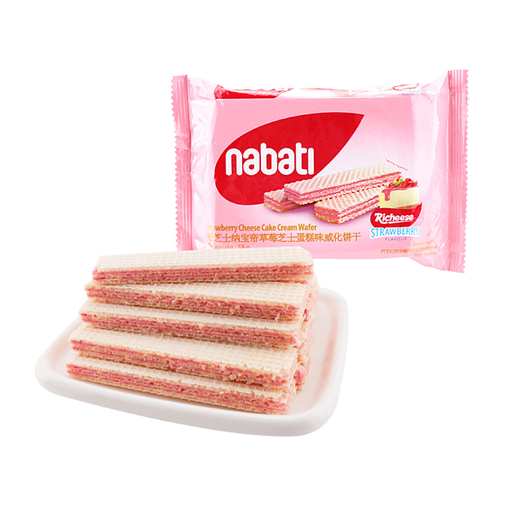 richeese-wafer-cookies-strawberry-cheesecake-flavor-56g-1