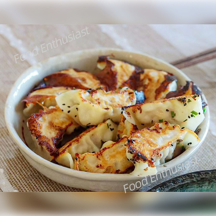 frozen-sydney-small-wonton-cabbage-and-pork-dumplings-15pcs-1