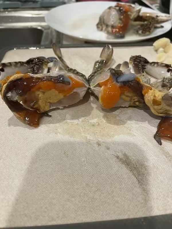 frozen-zhejiang-zhoushan-red-paste-raw-cured-pike-female-crab-salty-approx-200-300g-1