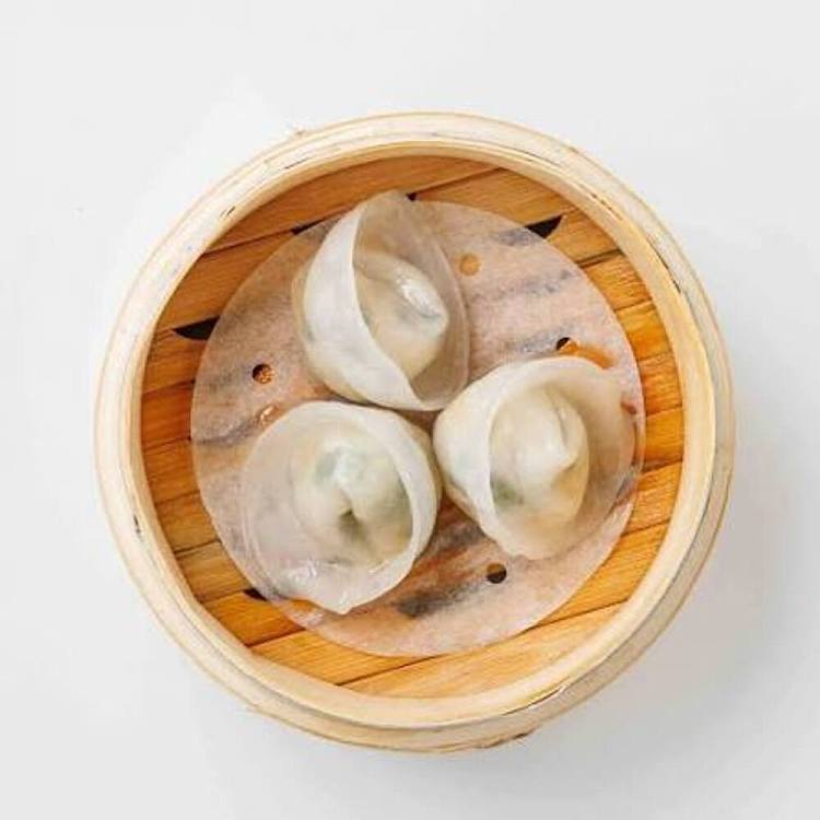 frozen-wenhua-restaurant-crystal-clear-chive-dumplings-150g-1