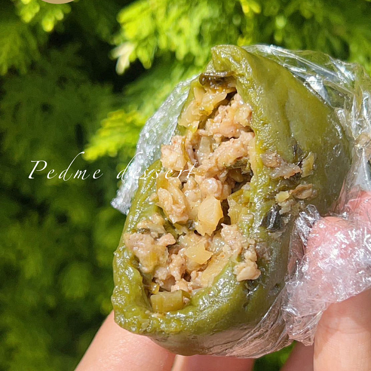freshpema-dessert-trio-6-green-dumplings-6pcs-homemade-low-sugar-red-bean-paste2-black-sesame-peanuts2-snow-vegetable-and-spring-bamboo-shoots-pork2-450g-3