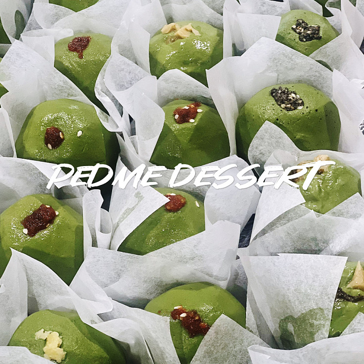 freshpema-desserts-2-diced-snow-vegetable-spring-asparagus-and-pork-dumplings-150g-2