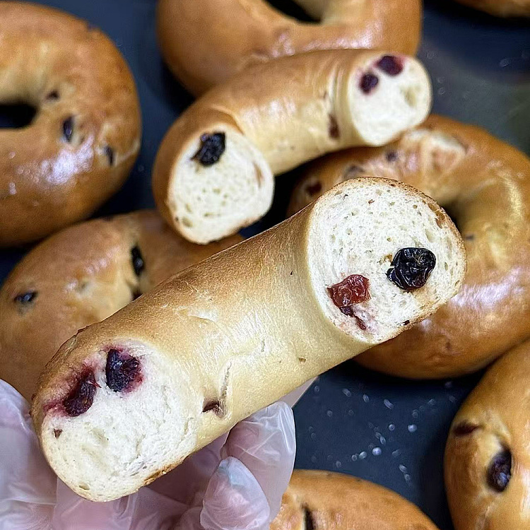 sams-cranberry-bagel-1pc-1