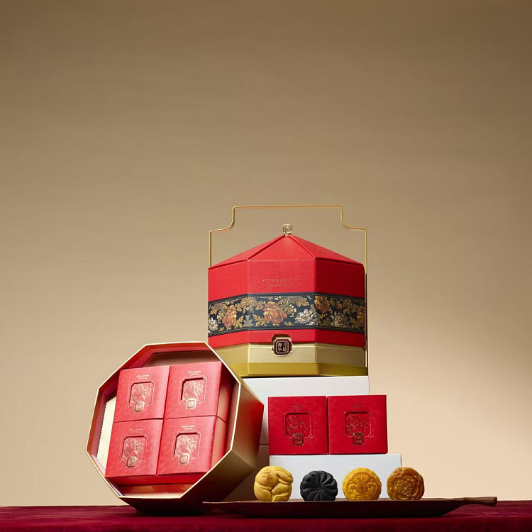 gift-box-dulcet-imperial-moonlight-courtyard-mooncakes-6-pieces-500g-2