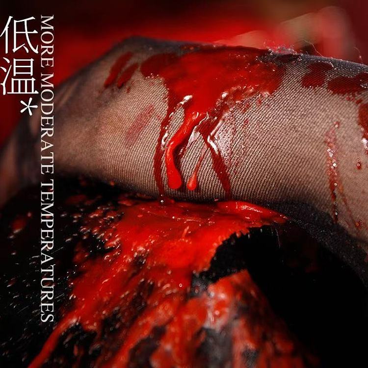 long-loved-bikini-red-cold-wax-candle-2