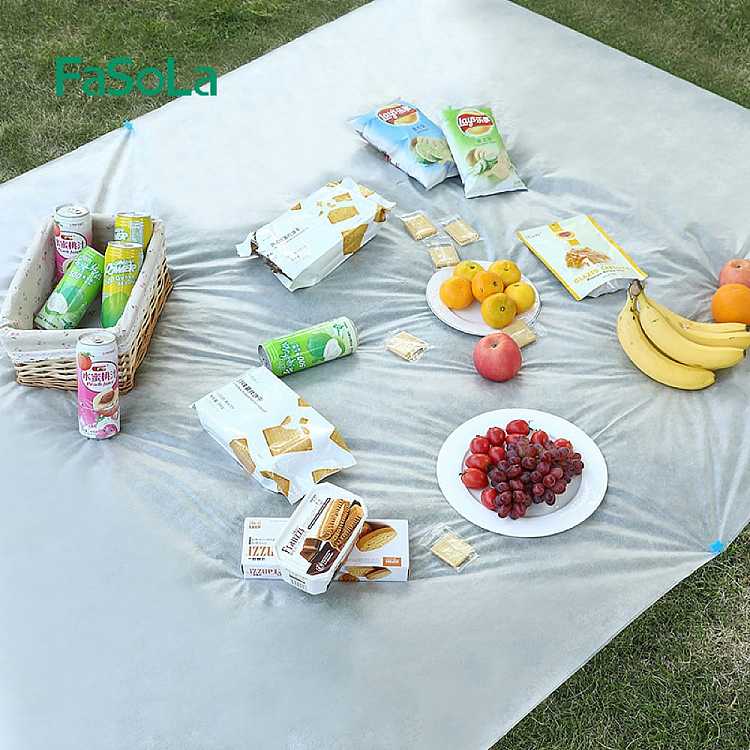 fasola-disposable-picnic-mat-150200cm-3pcs-included-2