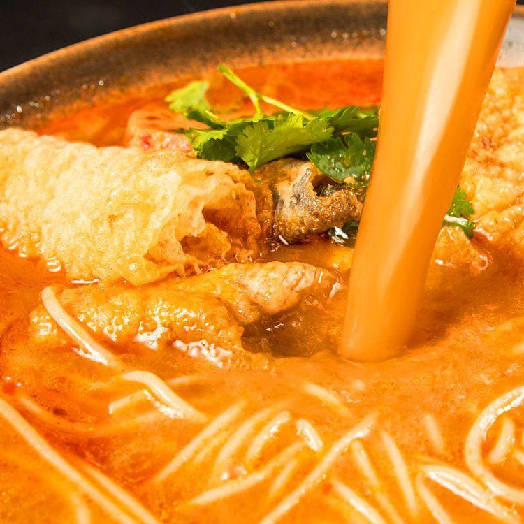 lianggongfang-fish-skin-multi-fatty-sauce-rice-noodle-300g-2