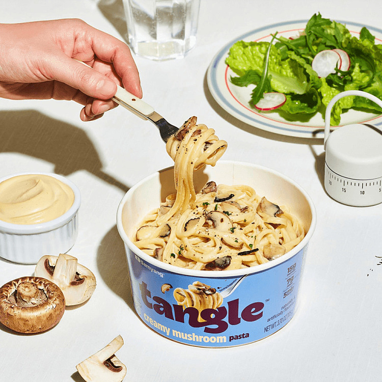 sanyuki-creamy-mushroom-spaghetti-bucket-105g-2