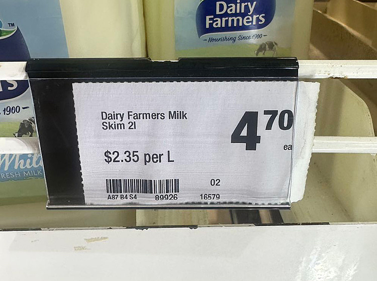 freshdairyfarmers-low-fat-milk-2l-2
