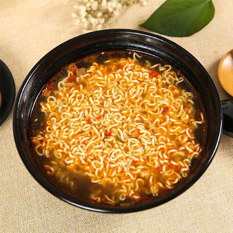 kangshifu-sour-and-spicy-beef-noodles-117g5-bagspack-2