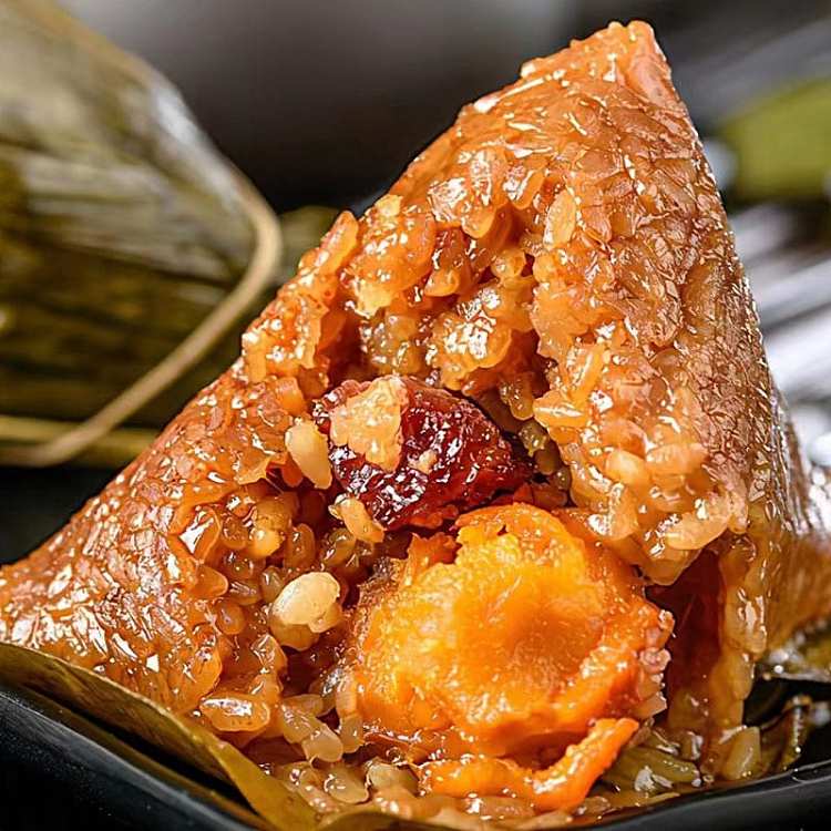 frozen-fountain-salted-egg-yolk-large-meat-dumpling-350g-1
