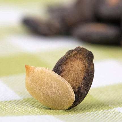qiaoxia-small-and-fragrant-independent-packaging-xinjiang-beaten-melon-seeds-cream-flavor-180g-3