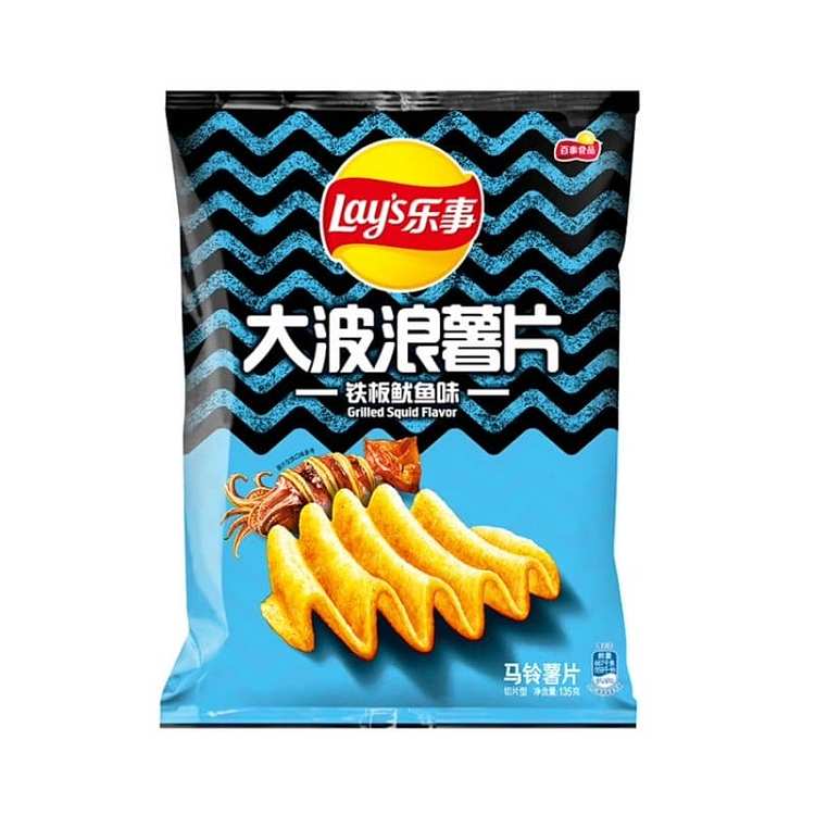 roxy-big-wave-potato-chips-iron-plate-squid-flavor-135g-1