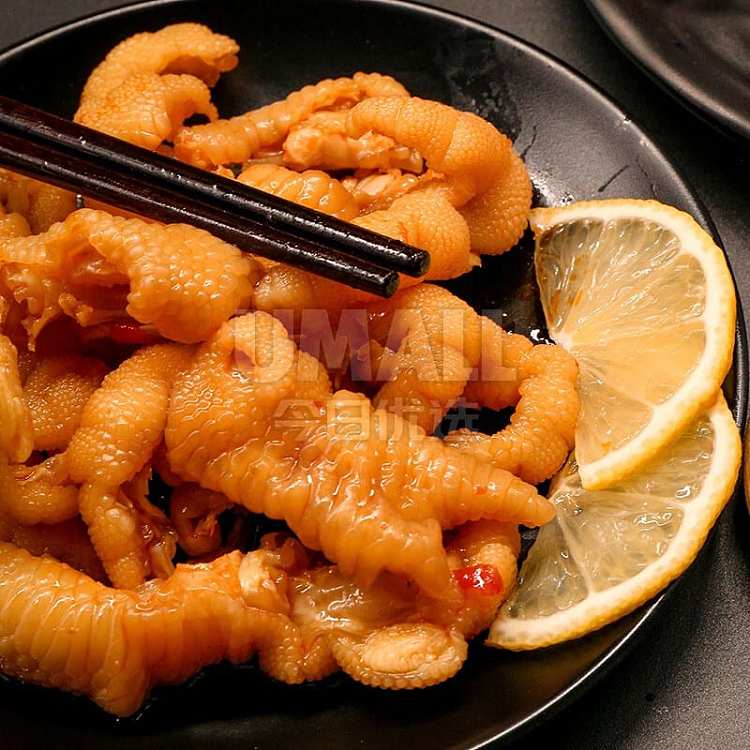 you-lun-boneless-phoenix-claw-two-flavors-to-choose-from-220g-2