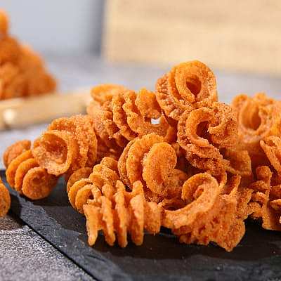 dog-teeth-pizza-roll-spicy-flavor-puffed-food-208g-3