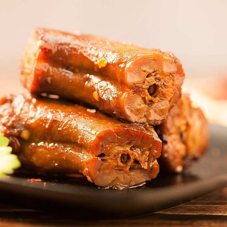 xiao-hu-duck-duck-neck-spicy-flavor-70g-3