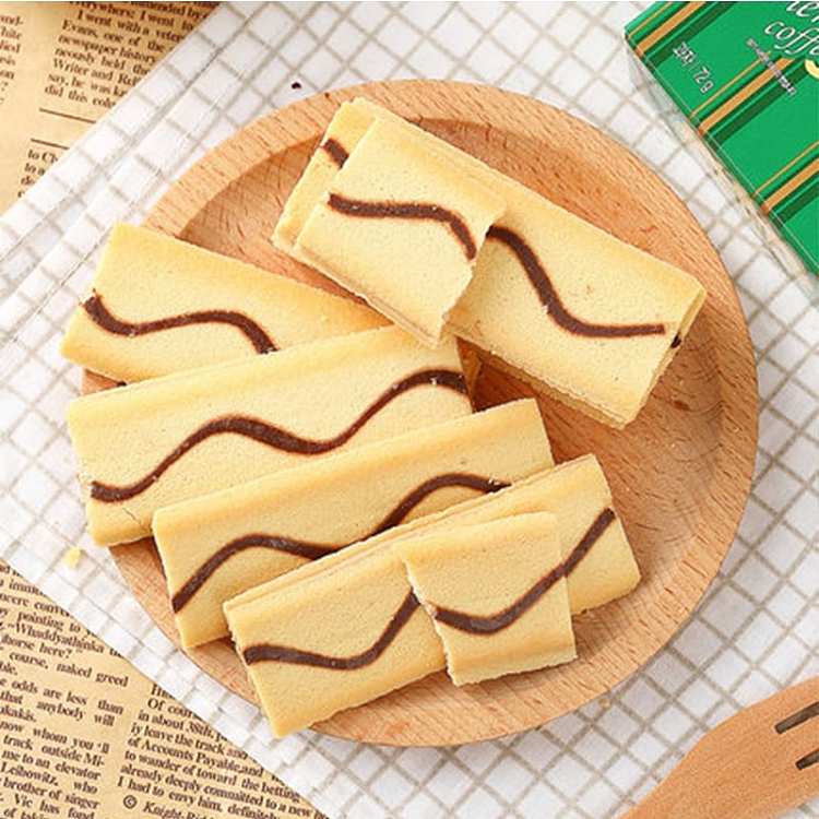 crown-sandwich-cookies-two-flavors-to-choose-from-128g-2