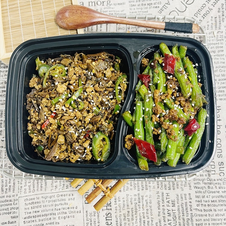 dried-plum-vegetable-with-minced-porkdry-fried-green-beans-with-pork-mince-1