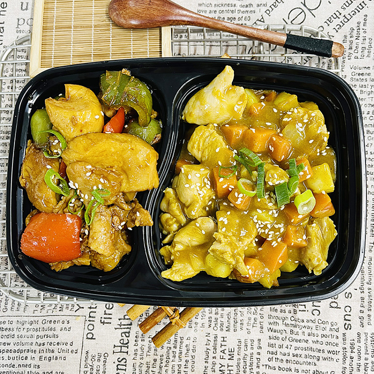 stir-fried-pork-with-double-peppers-and-king-oyster-mushroomjapanese-curry-chicken-1