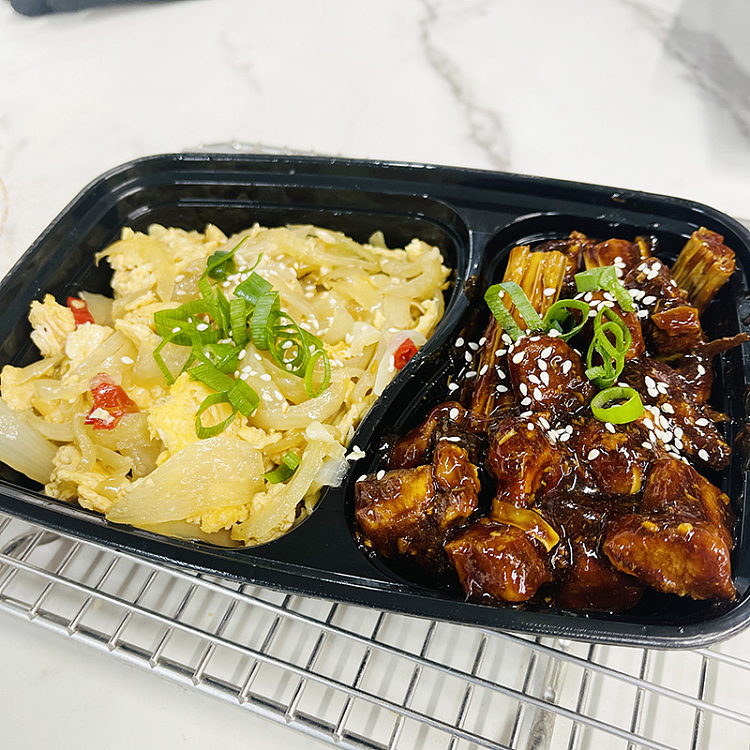 braised-pork-stewed-with-dried-beancurd-sticksonion-scrambled-eggs-1