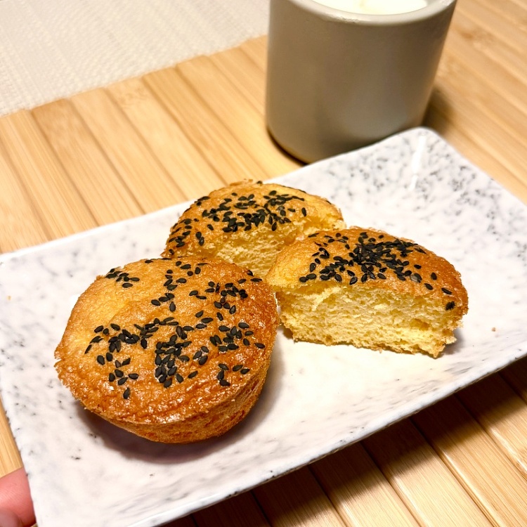 old-fashioned-honey-egg-cake-pack-of-3-limit-1-per-order-1