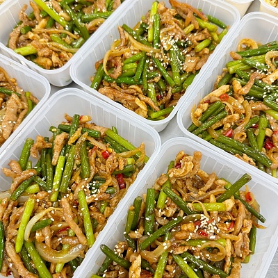 蒜苔炒肉丝（ 微辣）【750ml盒装】
